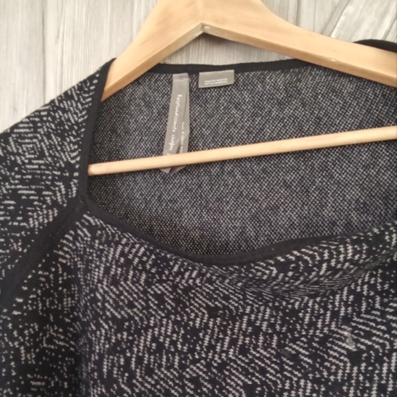 Black Sweater Knit Poncho Cape X - Picture 4 of 10